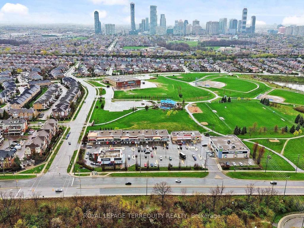 









3032


Clayhill

Road, 2,
Mississauga,




ON
L5B 0B1

