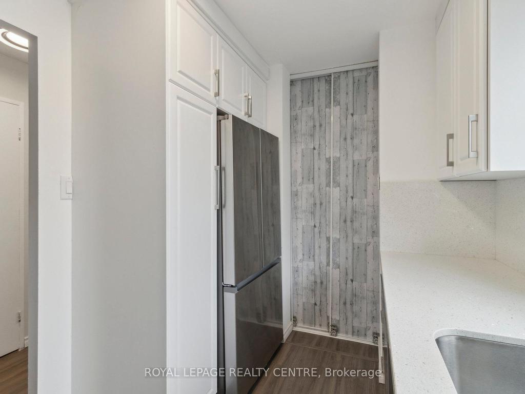 









2001


Bonnymede

Drive, 214,
Mississauga,




ON
L5J 4H8

