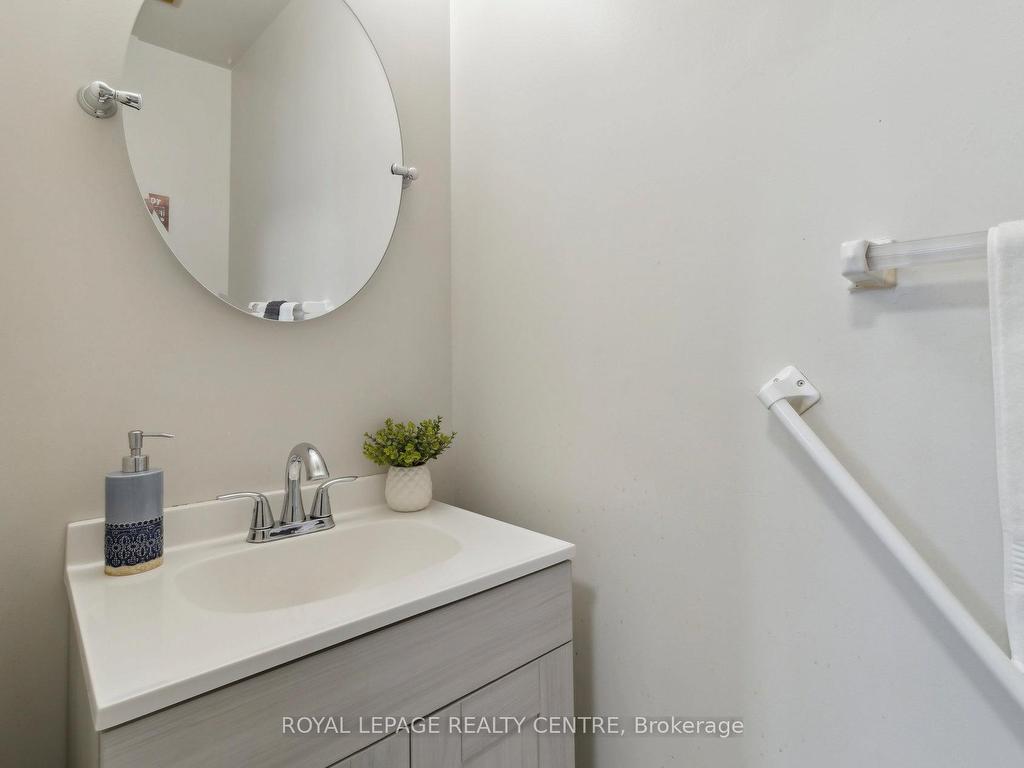 









2001


Bonnymede

Drive, 214,
Mississauga,




ON
L5J 4H8

