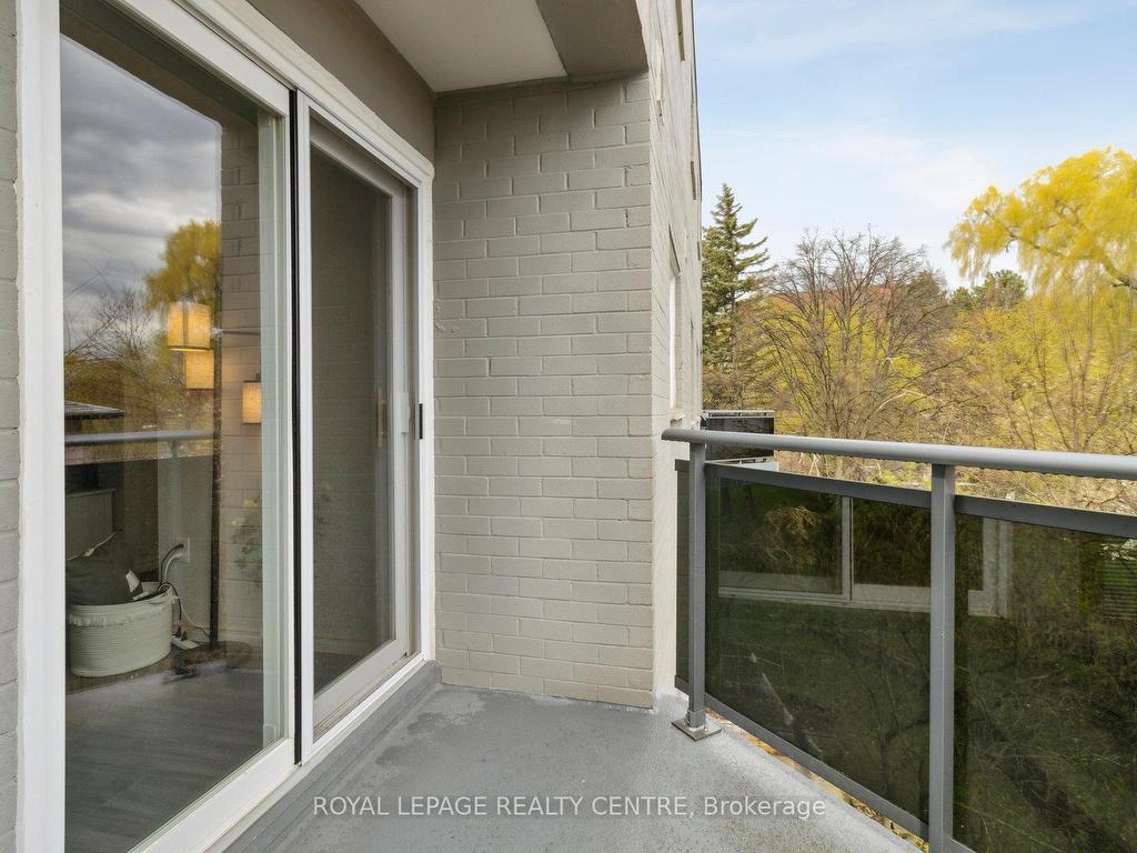 









2001


Bonnymede

Drive, 214,
Mississauga,




ON
L5J 4H8

