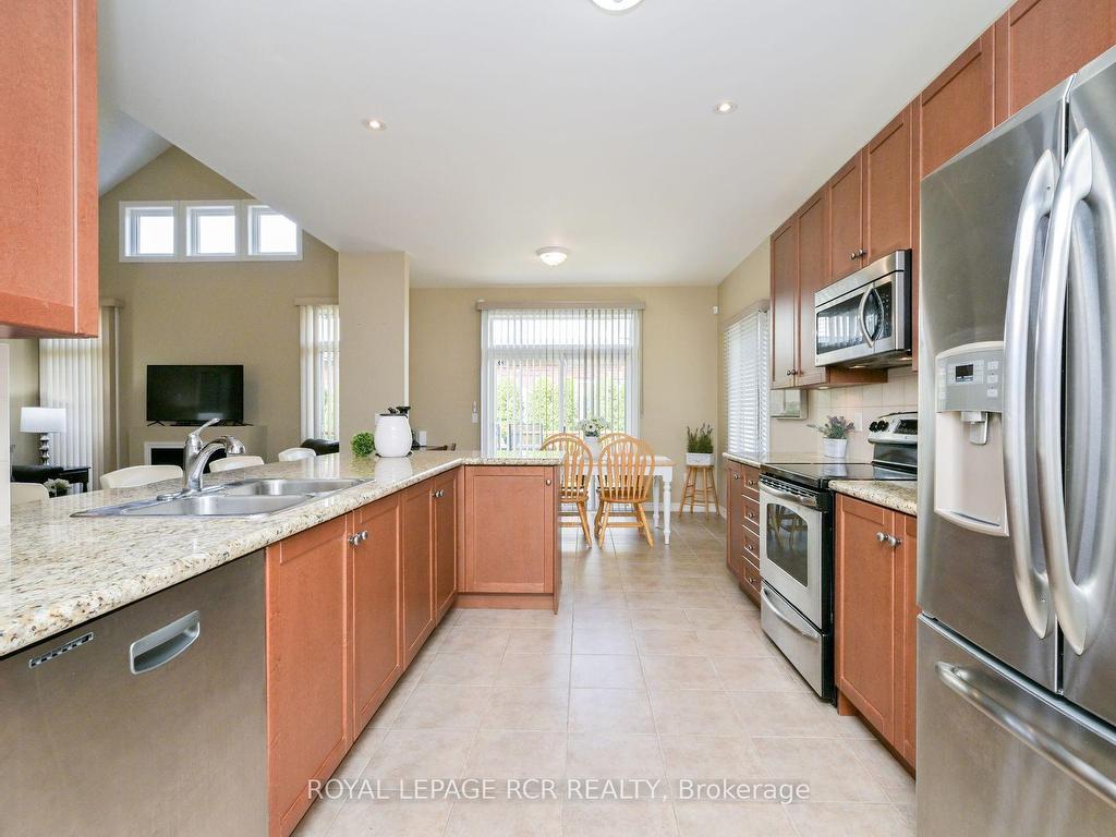 









200


Kingfisher

Drive, 155,
Mono,




ON
L9W 0B3

