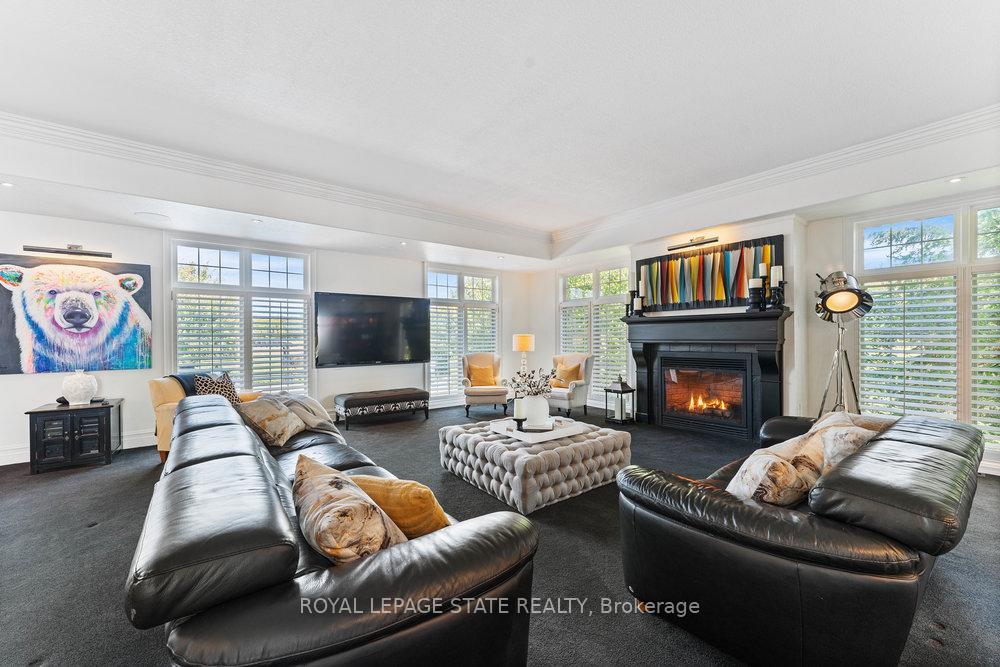 









1467


Book

Road West,
Hamilton,




ON
L0R 1R0


