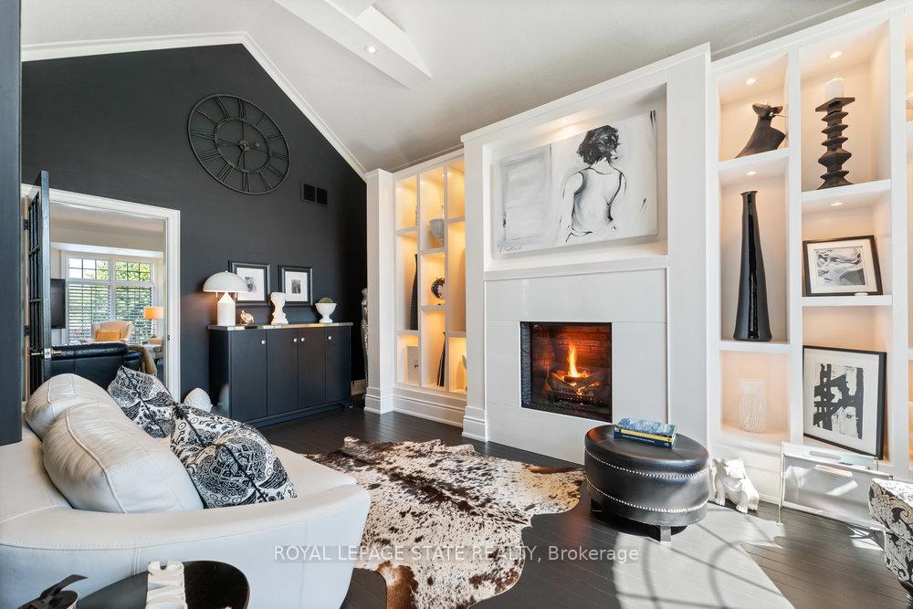 









1467


Book

Road West,
Hamilton,




ON
L0R 1R0

