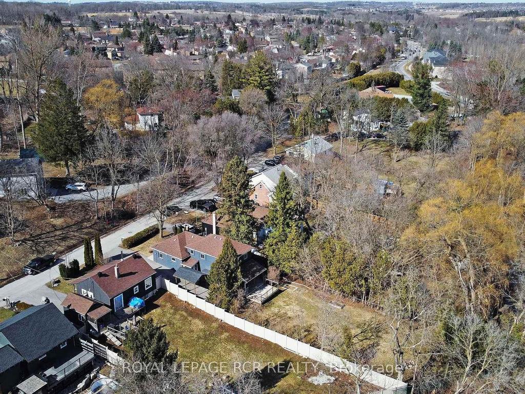 









213


Old Main

Street North,
Newmarket,




ON
L3Y 9B1

