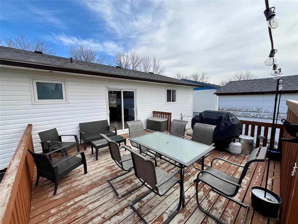 












114 North Railway Street

,
Boissevain,




Manitoba
R0K0E0

