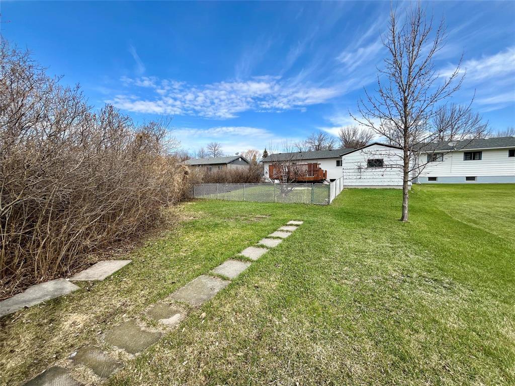 












114 North Railway Street

,
Boissevain,




Manitoba
R0K0E0

