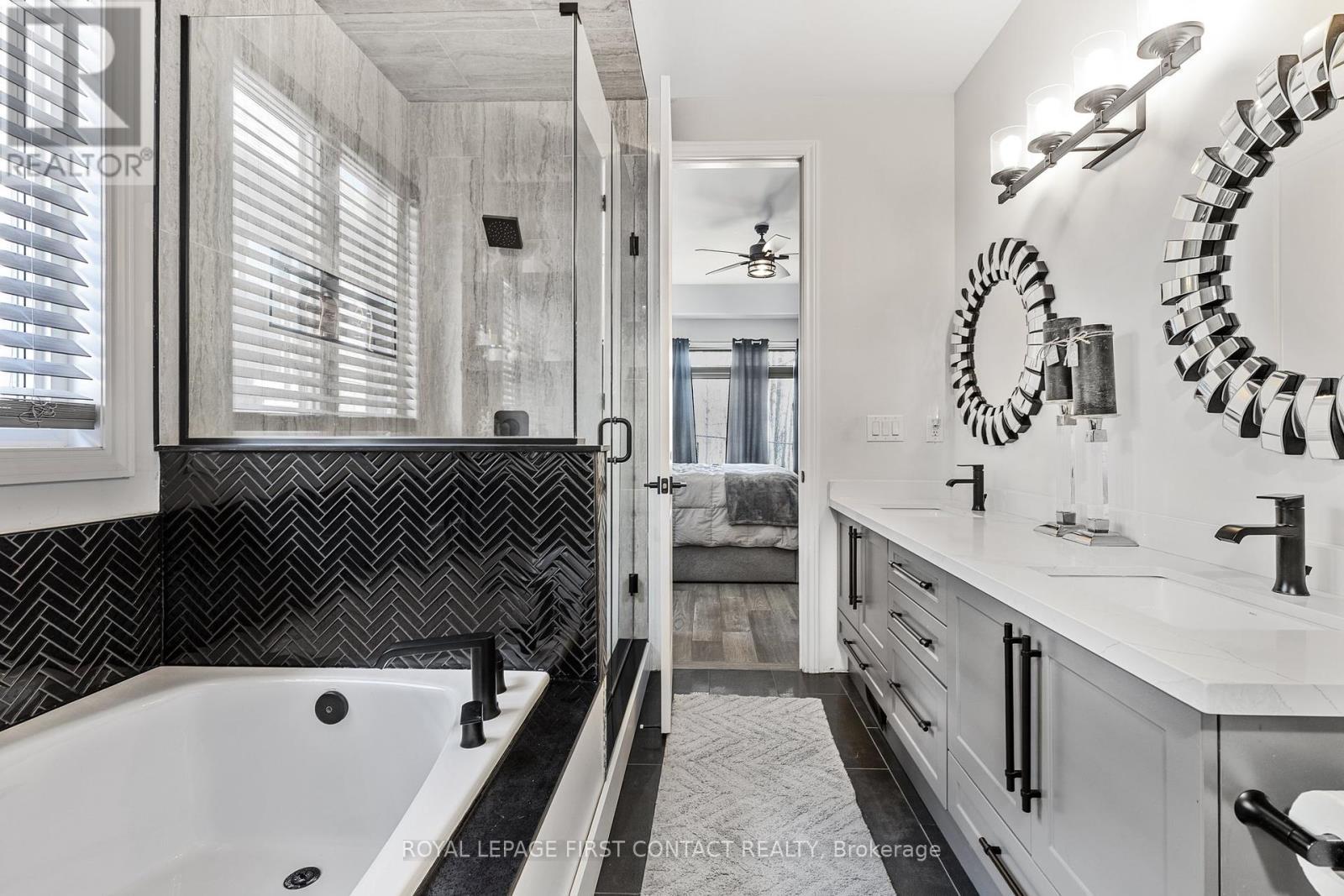 












3075 ORION BOULEVARD

,
Orillia,




Ontario
L3V6H2

