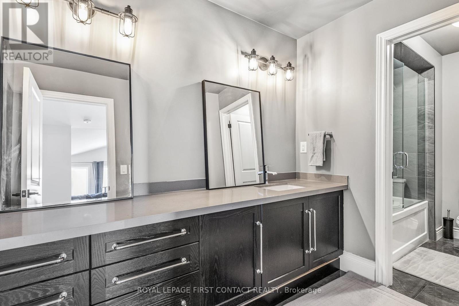 












3075 ORION BOULEVARD

,
Orillia,




Ontario
L3V6H2

