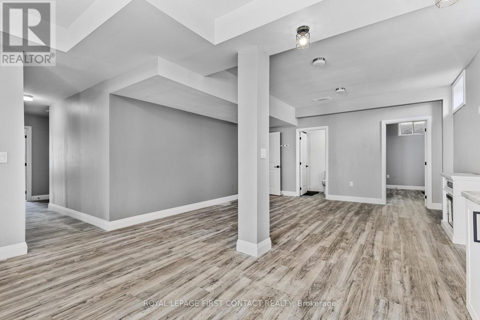 












3075 ORION BOULEVARD

,
Orillia,




Ontario
L3V6H2

