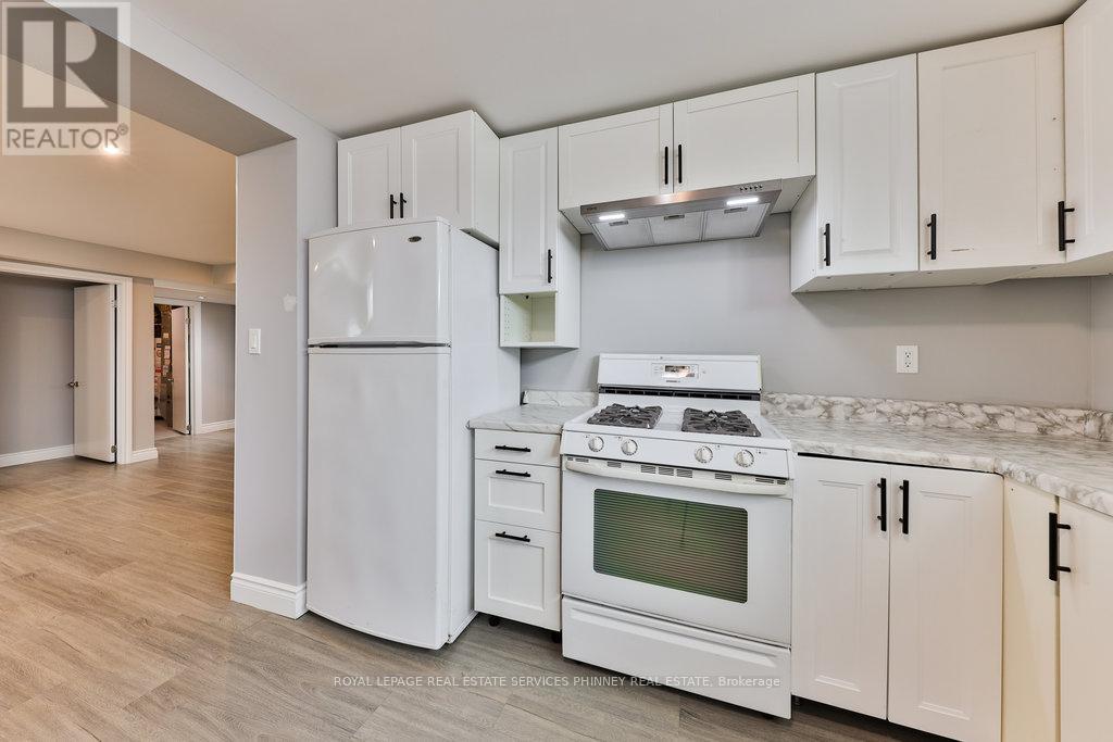 












361 ST AUGUSTINE DRIVE

,
Oakville,




Ontario
L6K3E8

