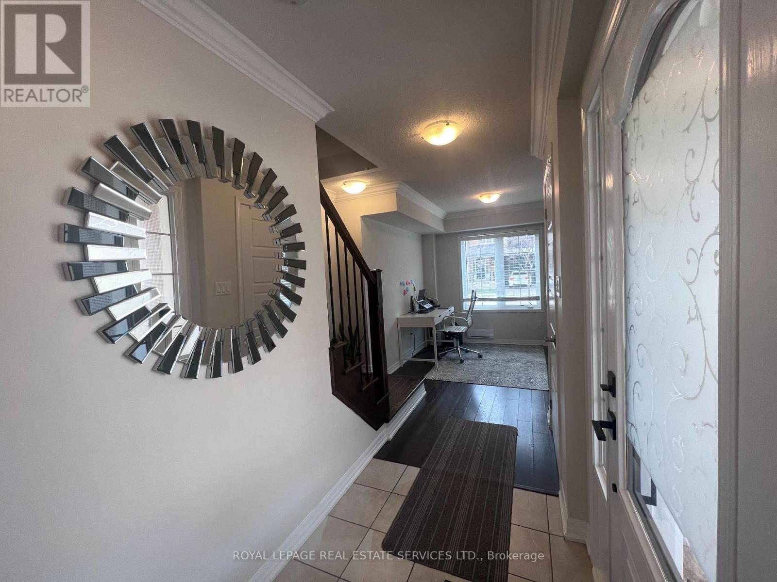 












201 ELLEN DAVIDSON DRIVE

,
Oakville,




Ontario
L6M0V1

