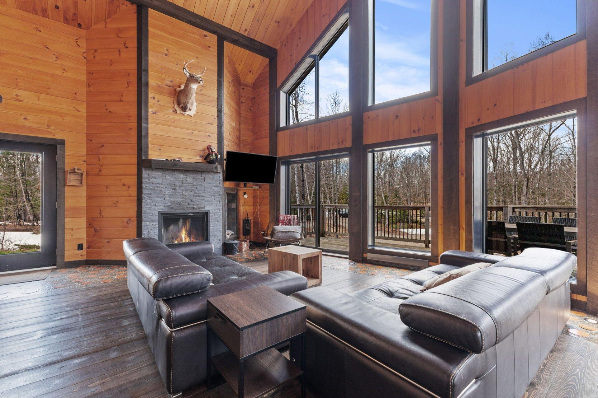 









312


Ch. du Lac-aux-Ours

,
Lac-Supérieur,




QC
J0T1P0

