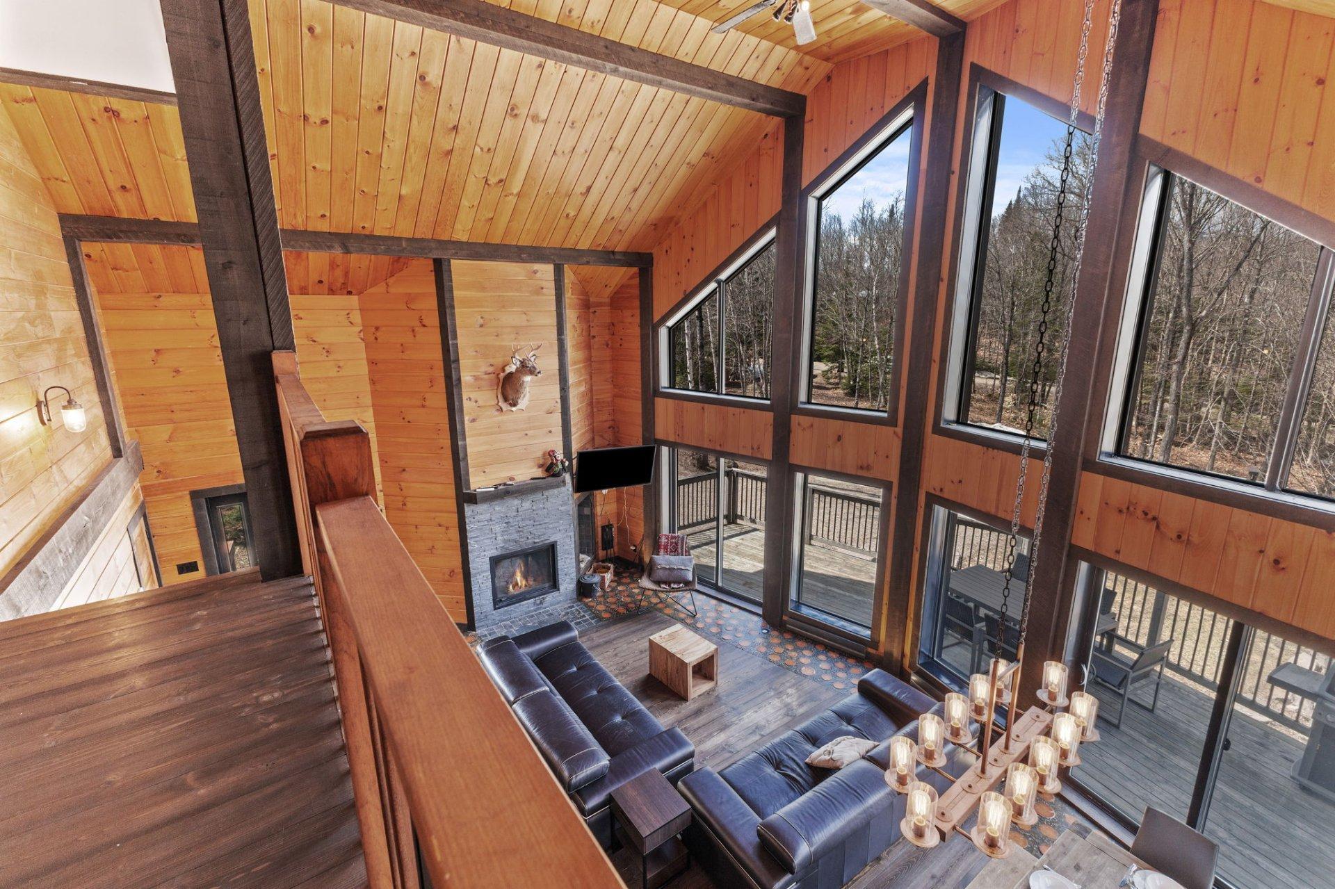 









312


Ch. du Lac-aux-Ours

,
Lac-Supérieur,




QC
J0T1P0

