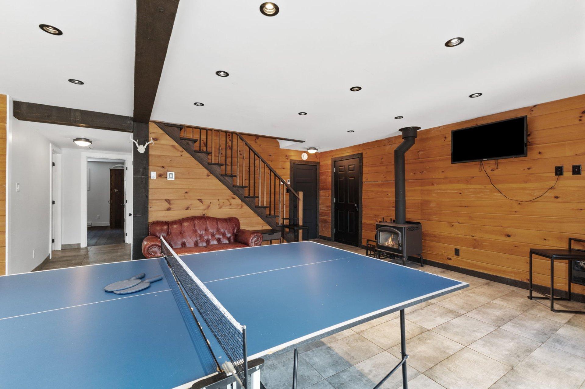 









312


Ch. du Lac-aux-Ours

,
Lac-Supérieur,




QC
J0T1P0

