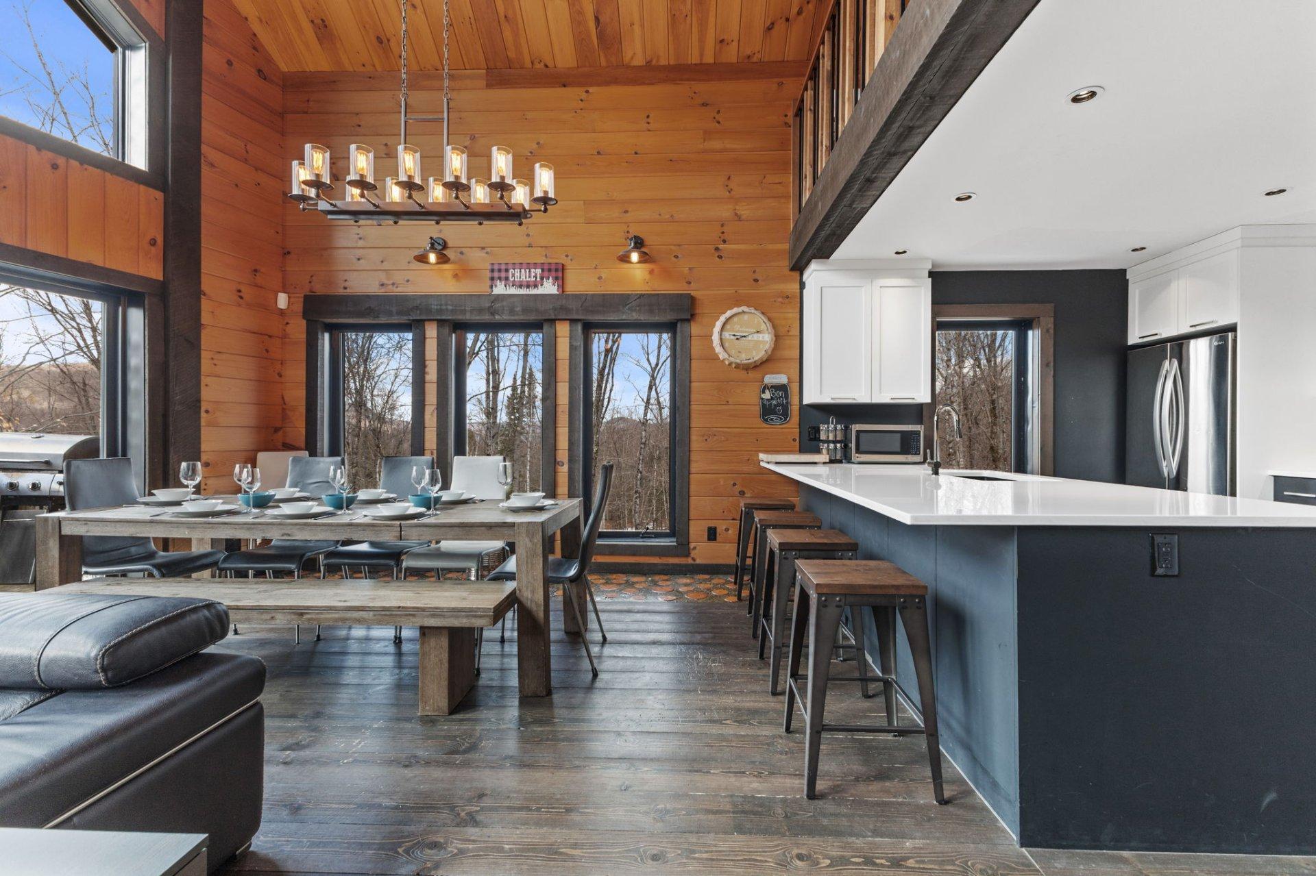 









312


Ch. du Lac-aux-Ours

,
Lac-Supérieur,




QC
J0T1P0

