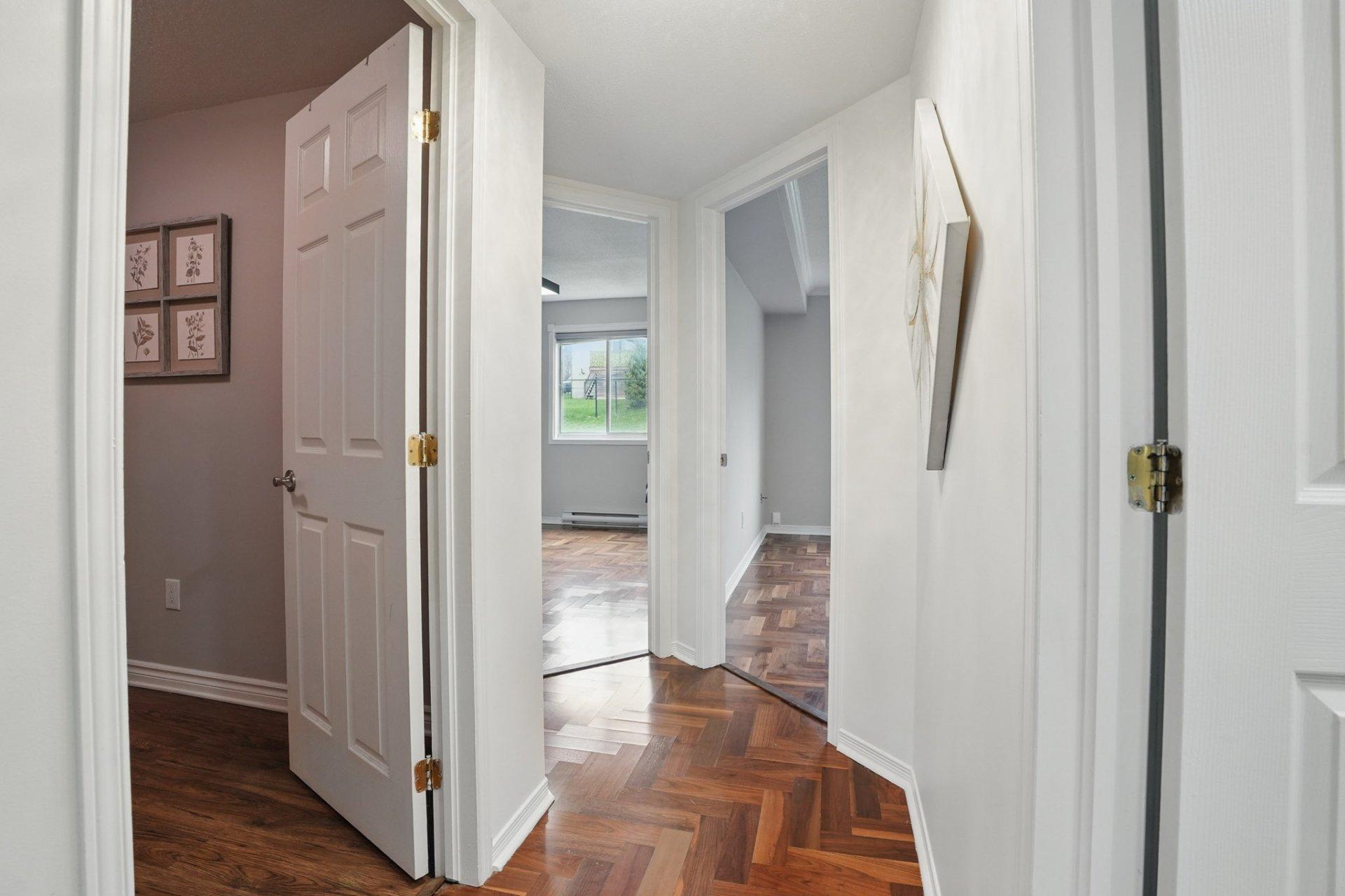 









303


Rue de la Côte-des-Neiges

, 2,
Gatineau (Gatineau),




QC
J8V4B2

