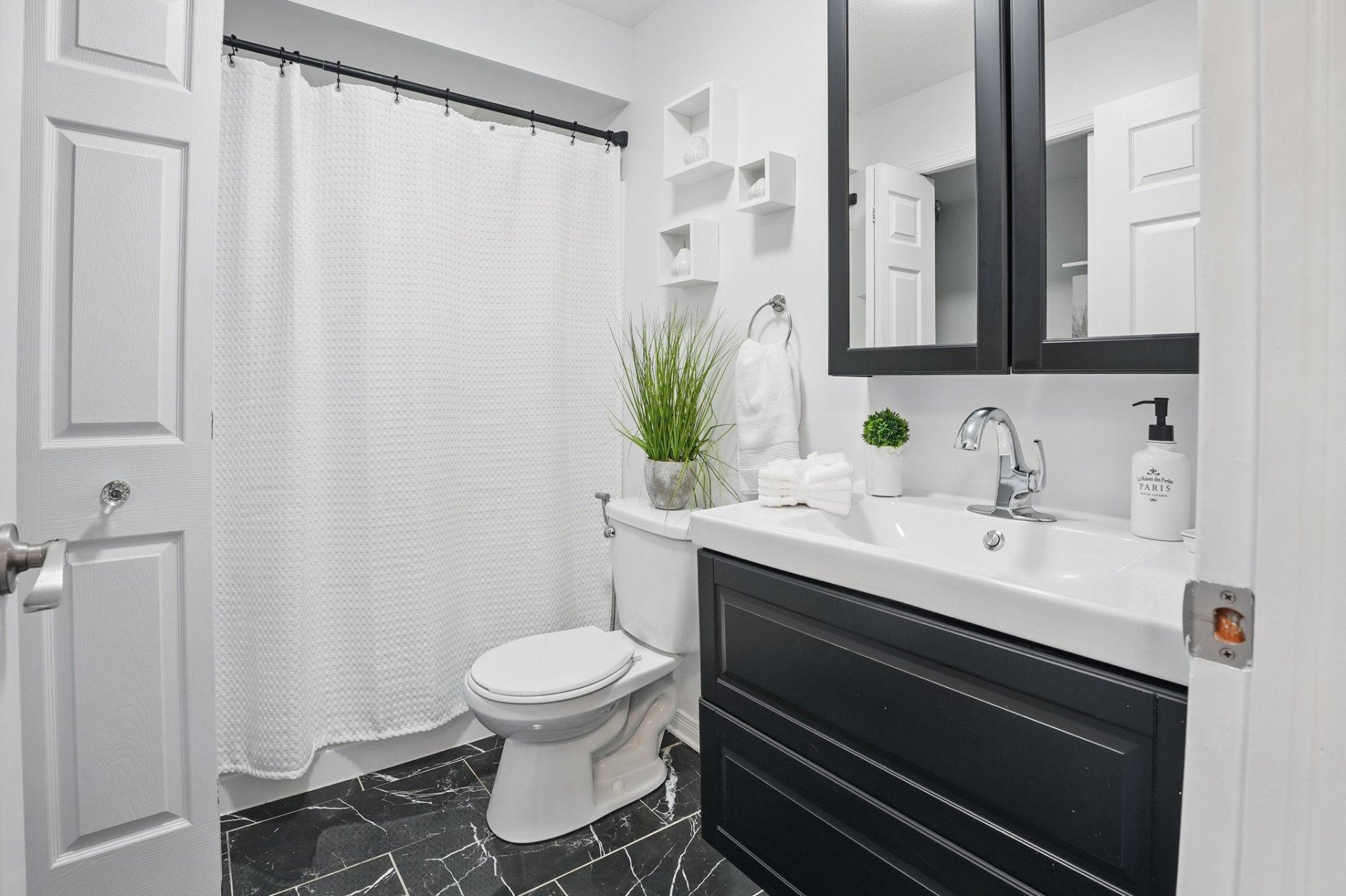









303


Rue de la Côte-des-Neiges

, 2,
Gatineau (Gatineau),




QC
J8V4B2

