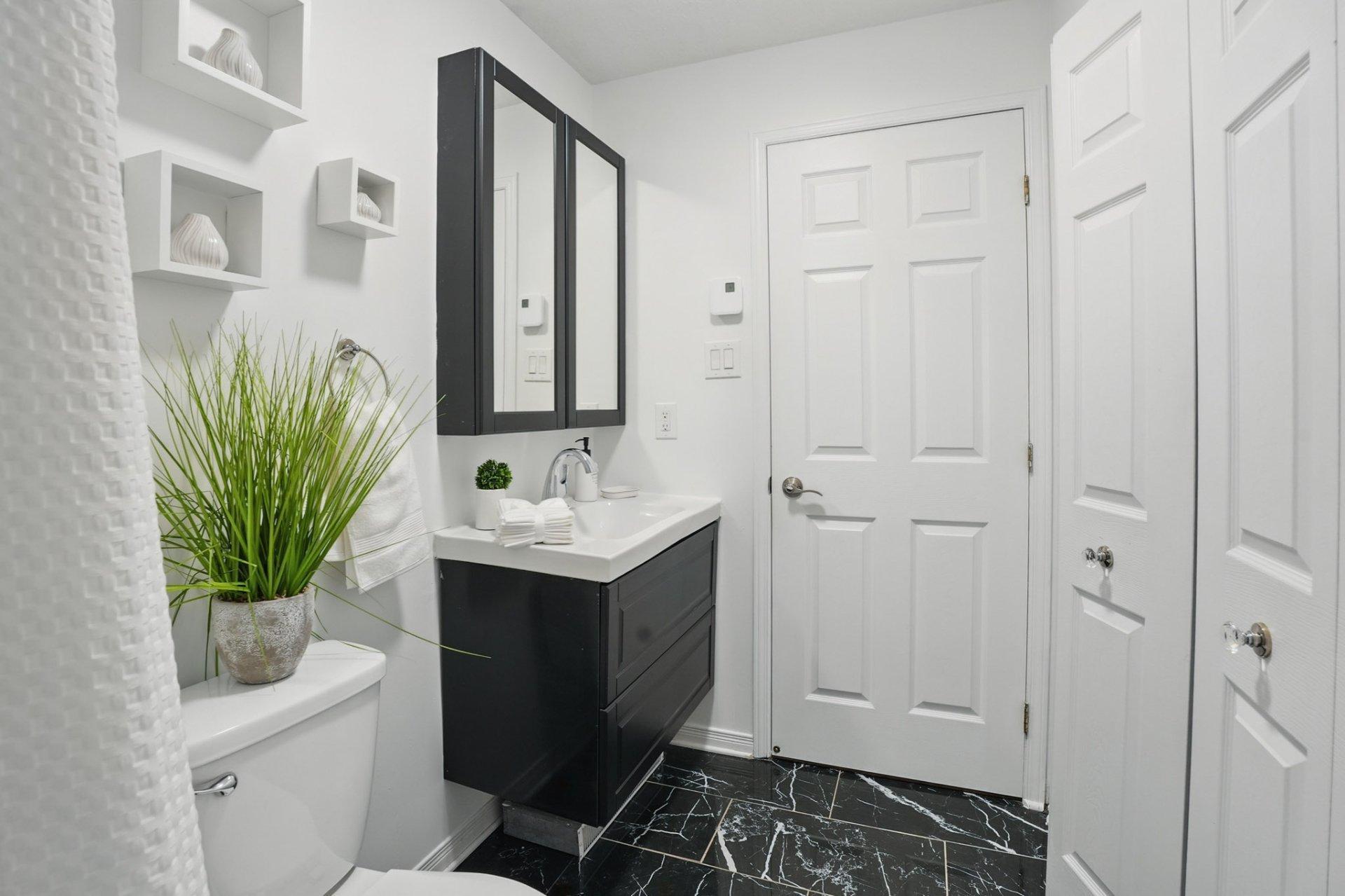 









303


Rue de la Côte-des-Neiges

, 2,
Gatineau (Gatineau),




QC
J8V4B2

