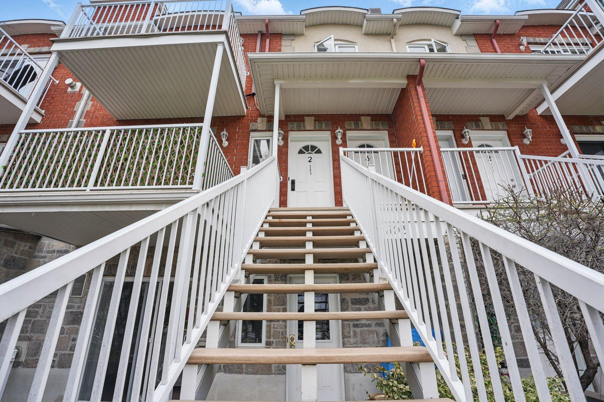 









303


Rue de la Côte-des-Neiges

, 2,
Gatineau (Gatineau),




QC
J8V4B2

