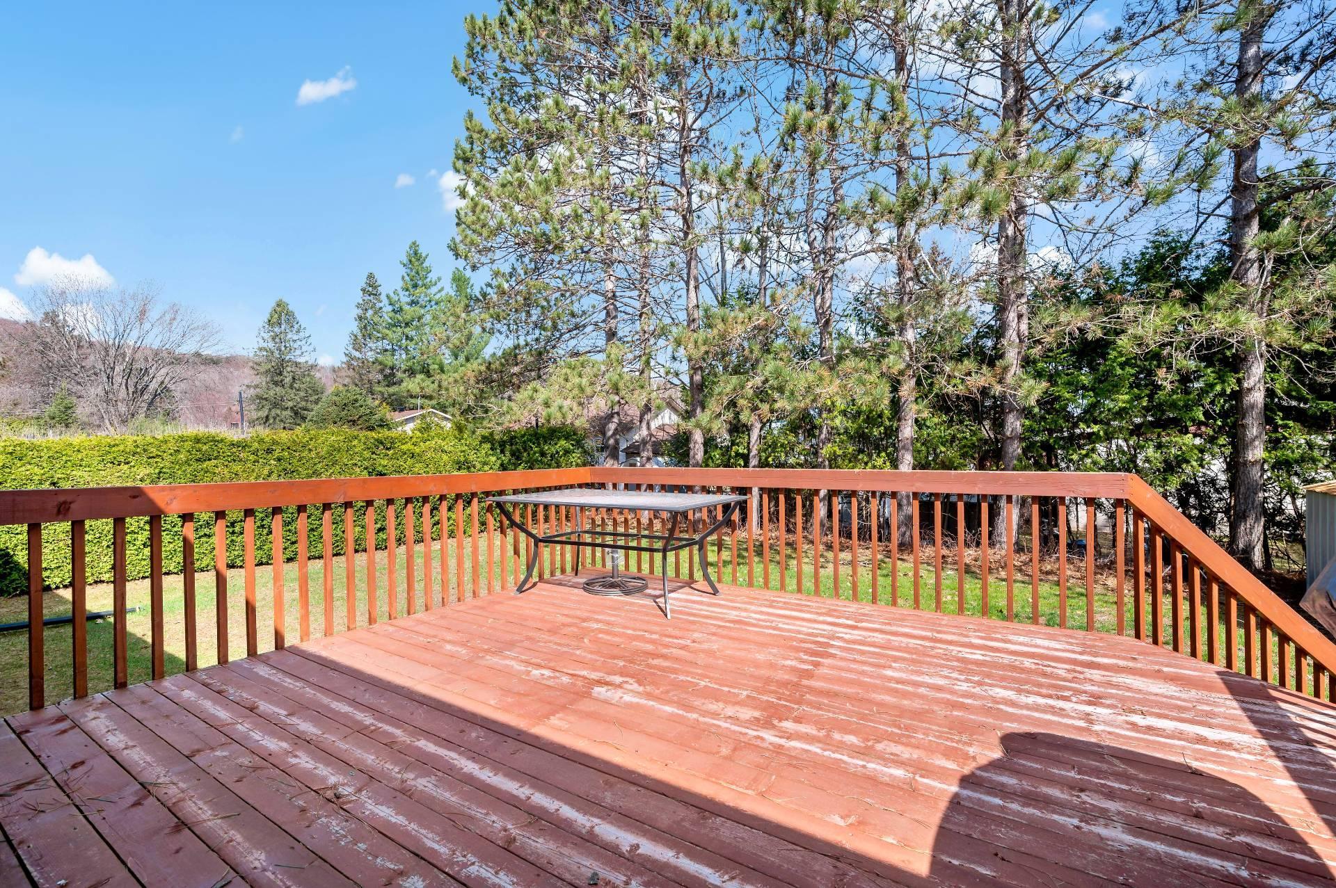 









1210


Rue de Normandie

,
Mont-Tremblant,




QC
J8E3A8

