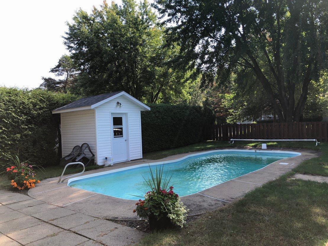 









1210


Rue de Normandie

,
Mont-Tremblant,




QC
J8E3A8

