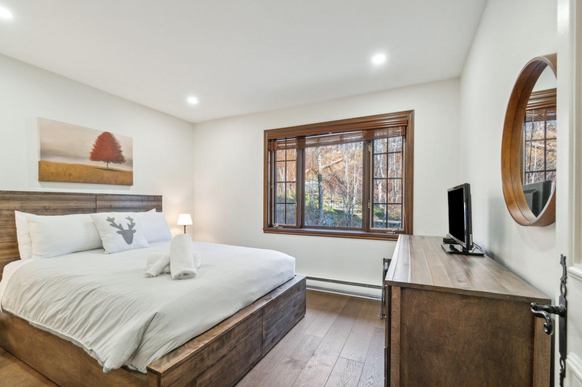 









122


Ch. des Sous-Bois

, 1,
Mont-Tremblant,




QC
J8E3M1

