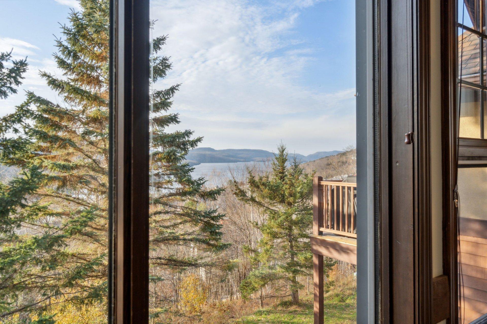 









122


Ch. des Sous-Bois

, 1,
Mont-Tremblant,




QC
J8E3M1

