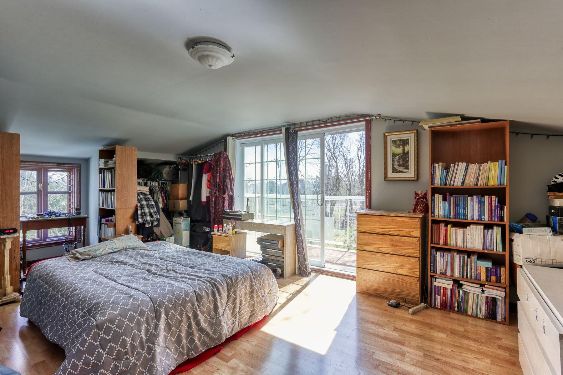 









1190


Rue Principale

,
Batiscan,




QC
G0X1A0

