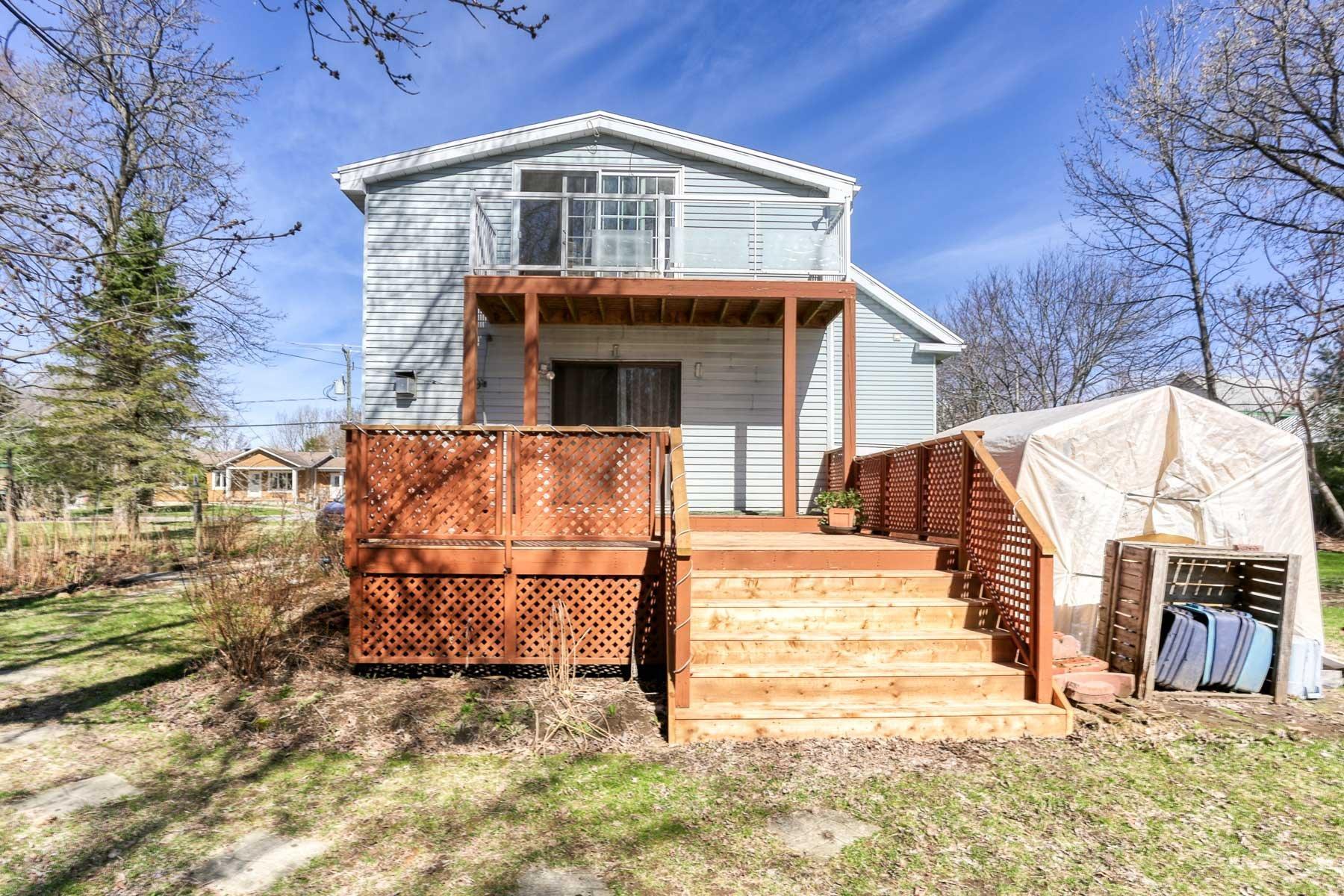 









1190


Rue Principale

,
Batiscan,




QC
G0X1A0

