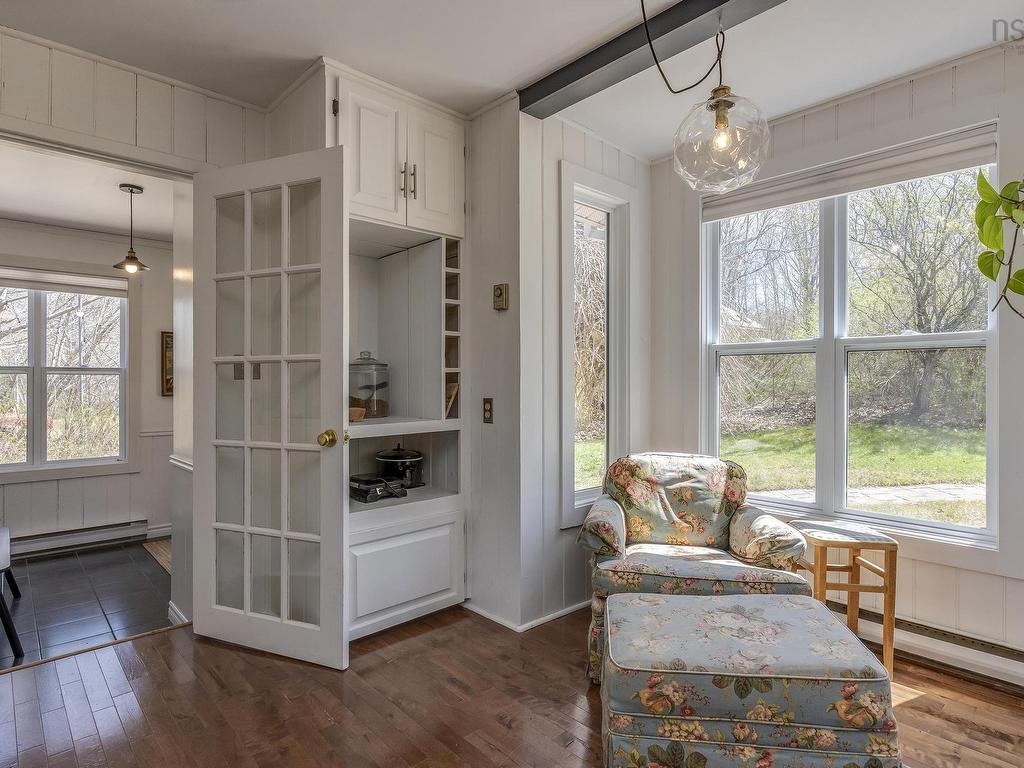 












256 Park Street

,
Kentville,




NS
B4N 1M8

