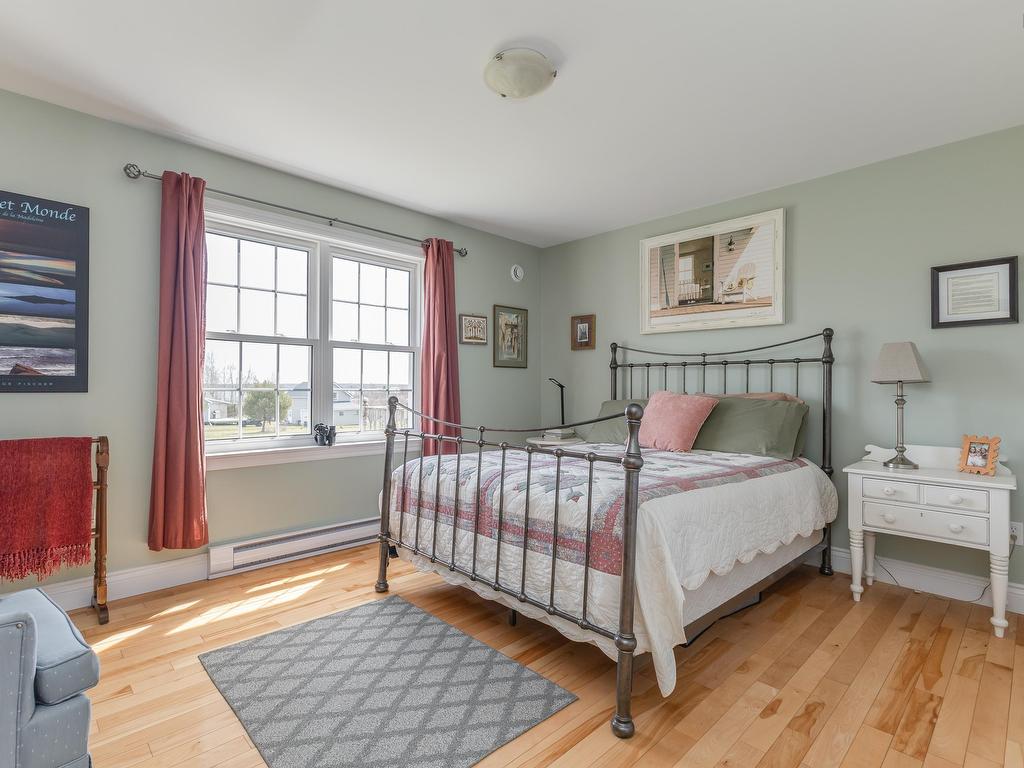 












70 Davidson Lane

,
Waterside,




NS
B0K 1H0

