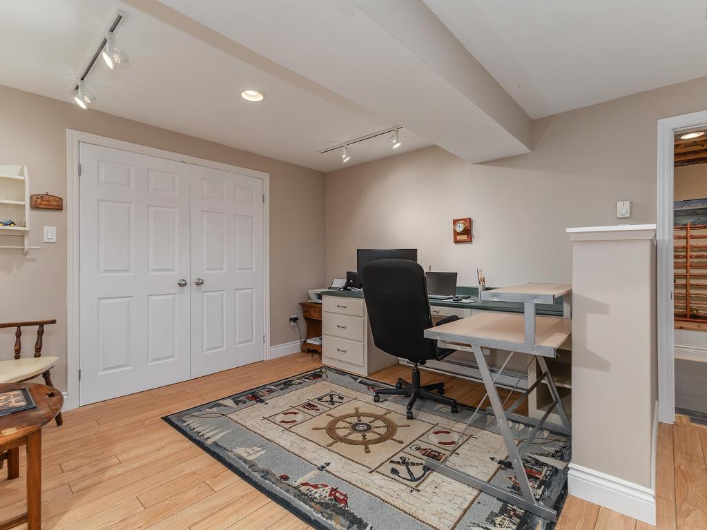 












70 Davidson Lane

,
Waterside,




NS
B0K 1H0


