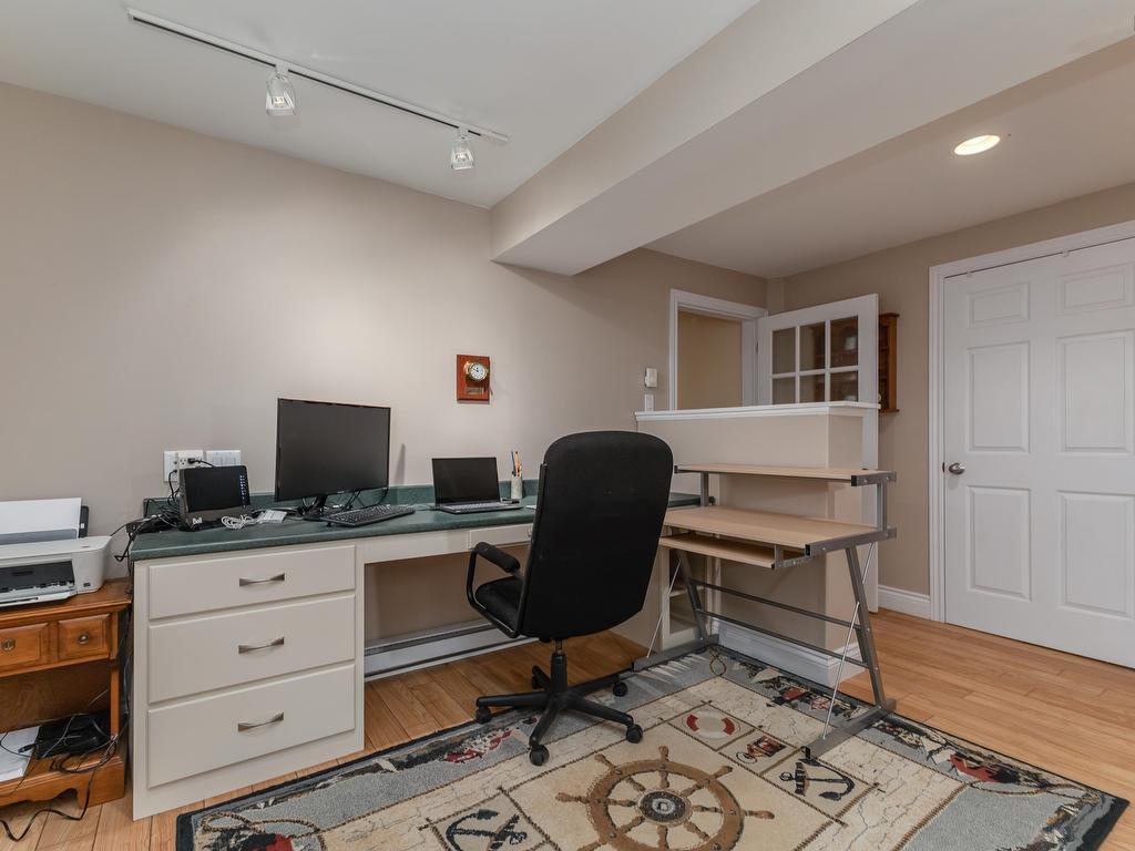 












70 Davidson Lane

,
Waterside,




NS
B0K 1H0

