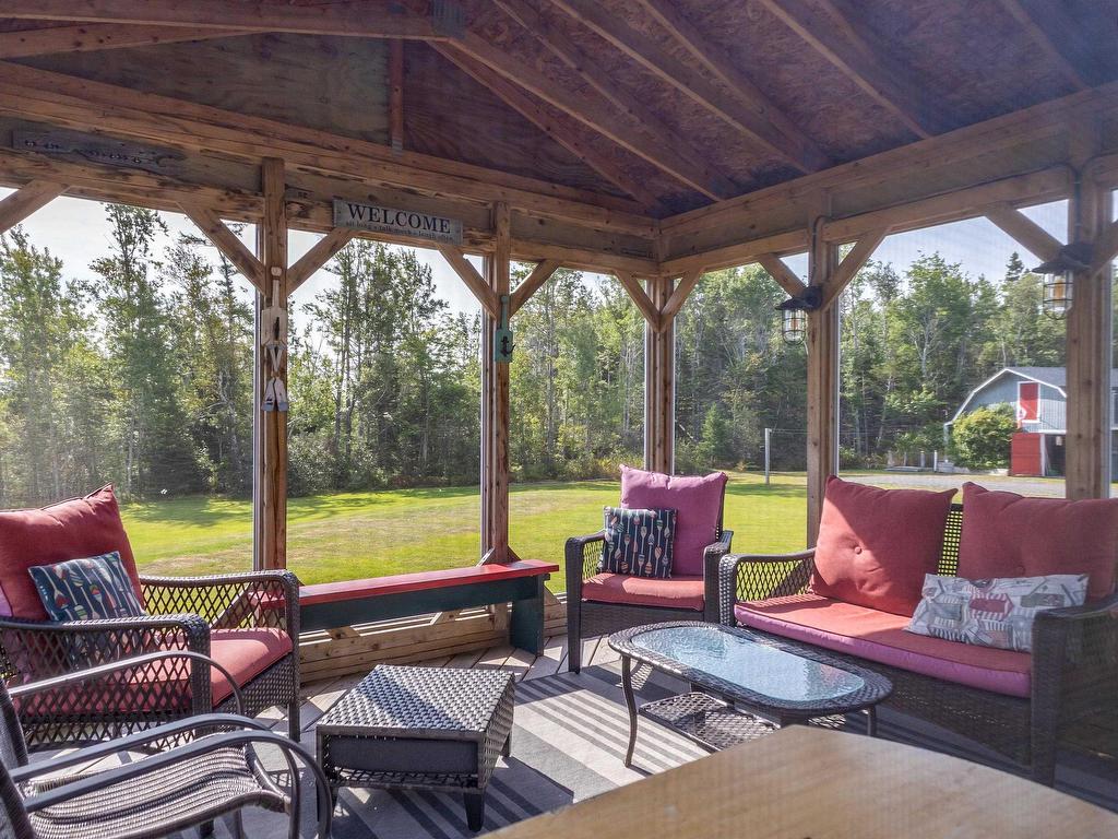 












70 Davidson Lane

,
Waterside,




NS
B0K 1H0

