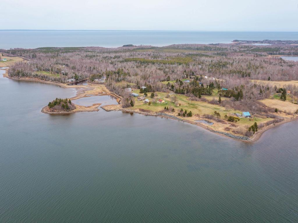 












Lot Kenneth Point Road

,
Caribou Island,







NS
B0K 1H0

