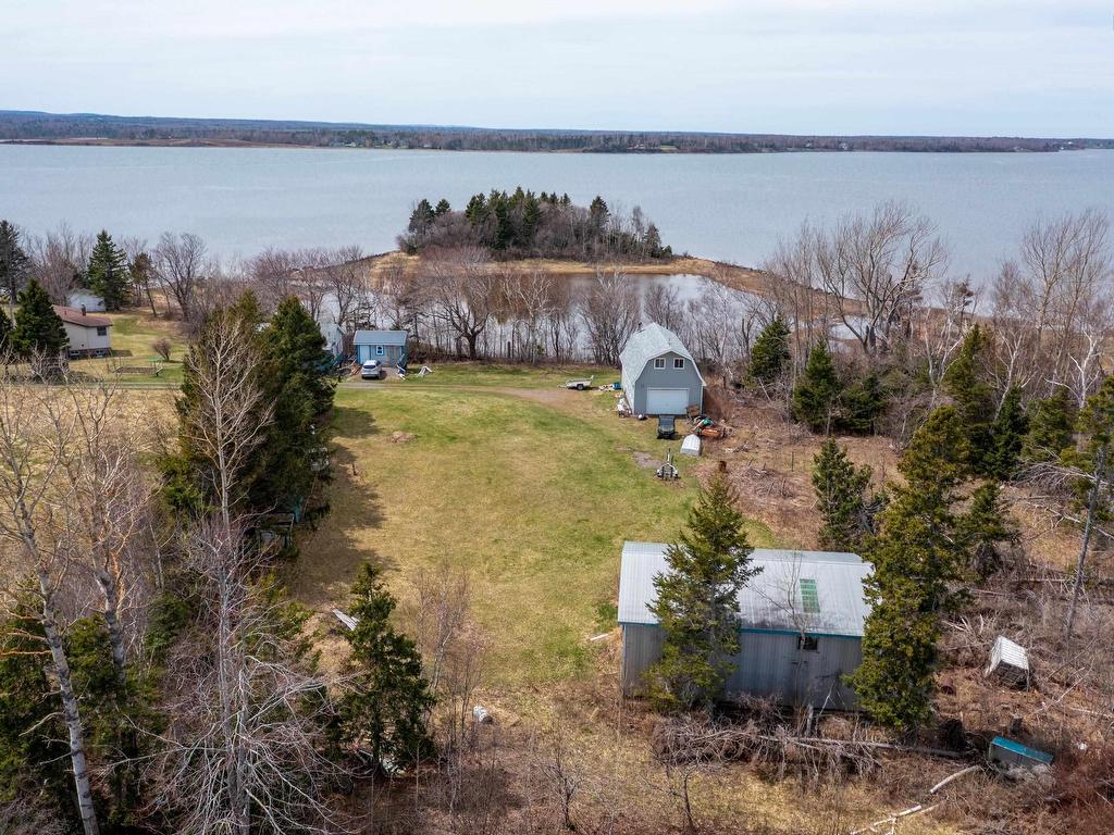 












Lot Kenneth Point Road

,
Caribou Island,







NS
B0K 1H0

