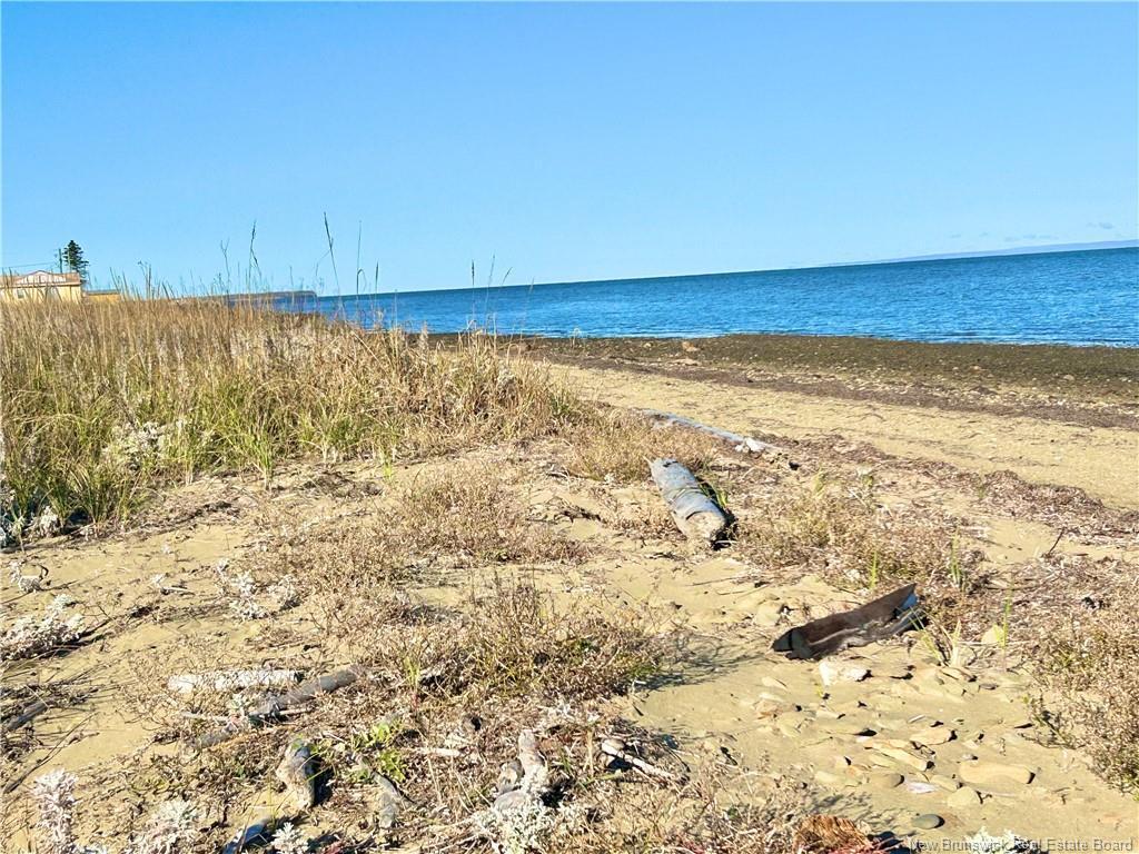 









Lot


St-Paul

ST,
Bas-Caraquet,







NB
E1W 6C7

