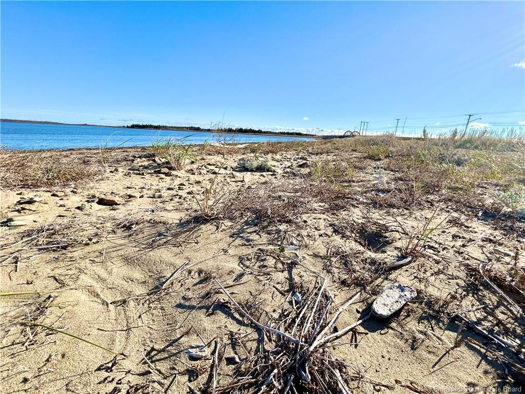 









Lot


St-Paul

ST,
Bas-Caraquet,







NB
E1W 6C7

