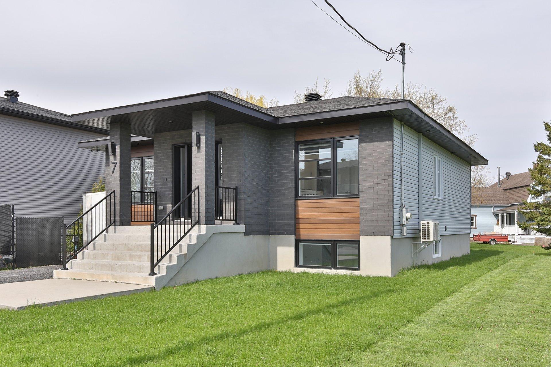 









7


Crois. des Iroquois

,
Saint-Jean-sur-Richelieu,




QC
J2W1M5

