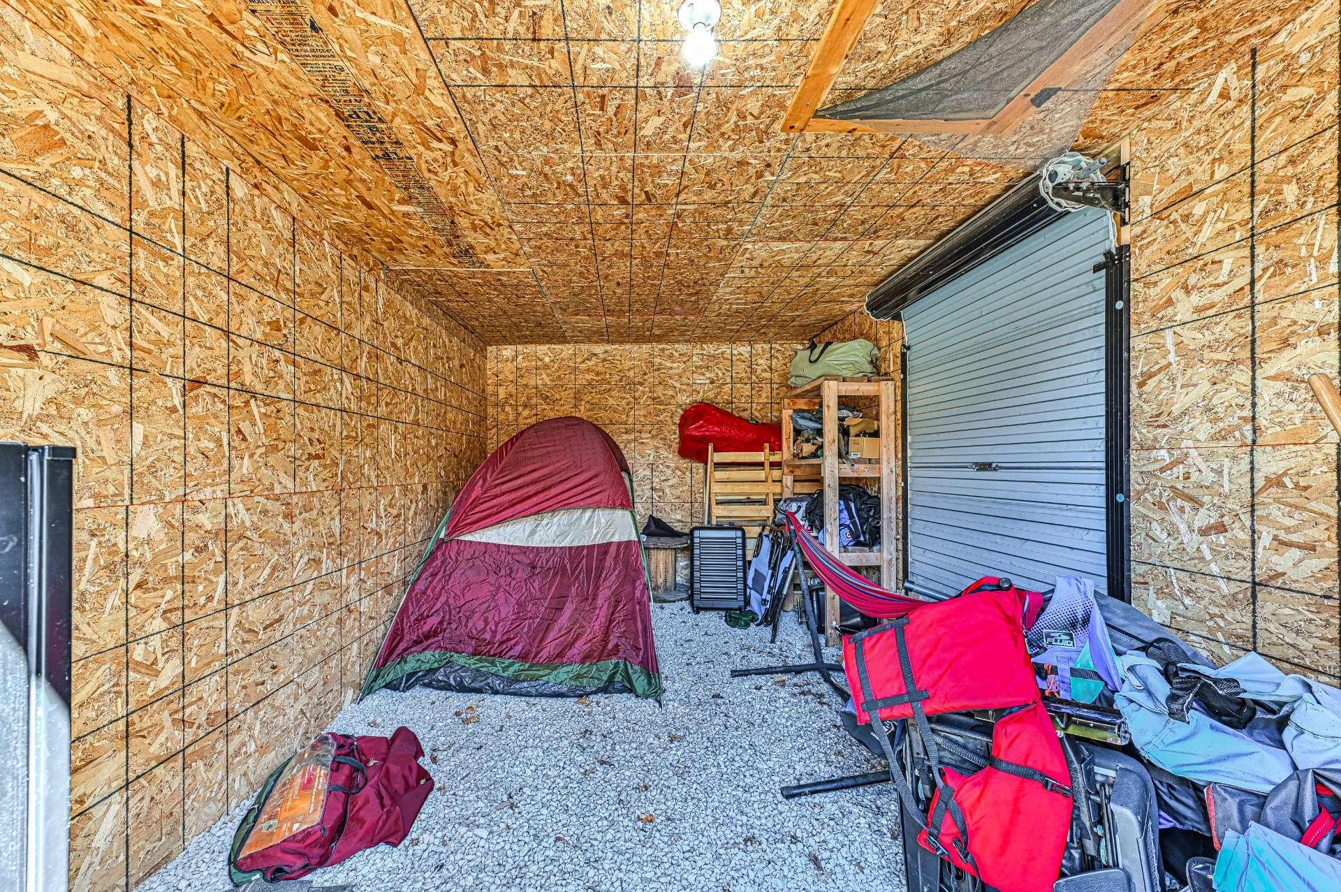 









1770


Rue Principale

,
Mont-Blanc,




QC
J0T2G0

