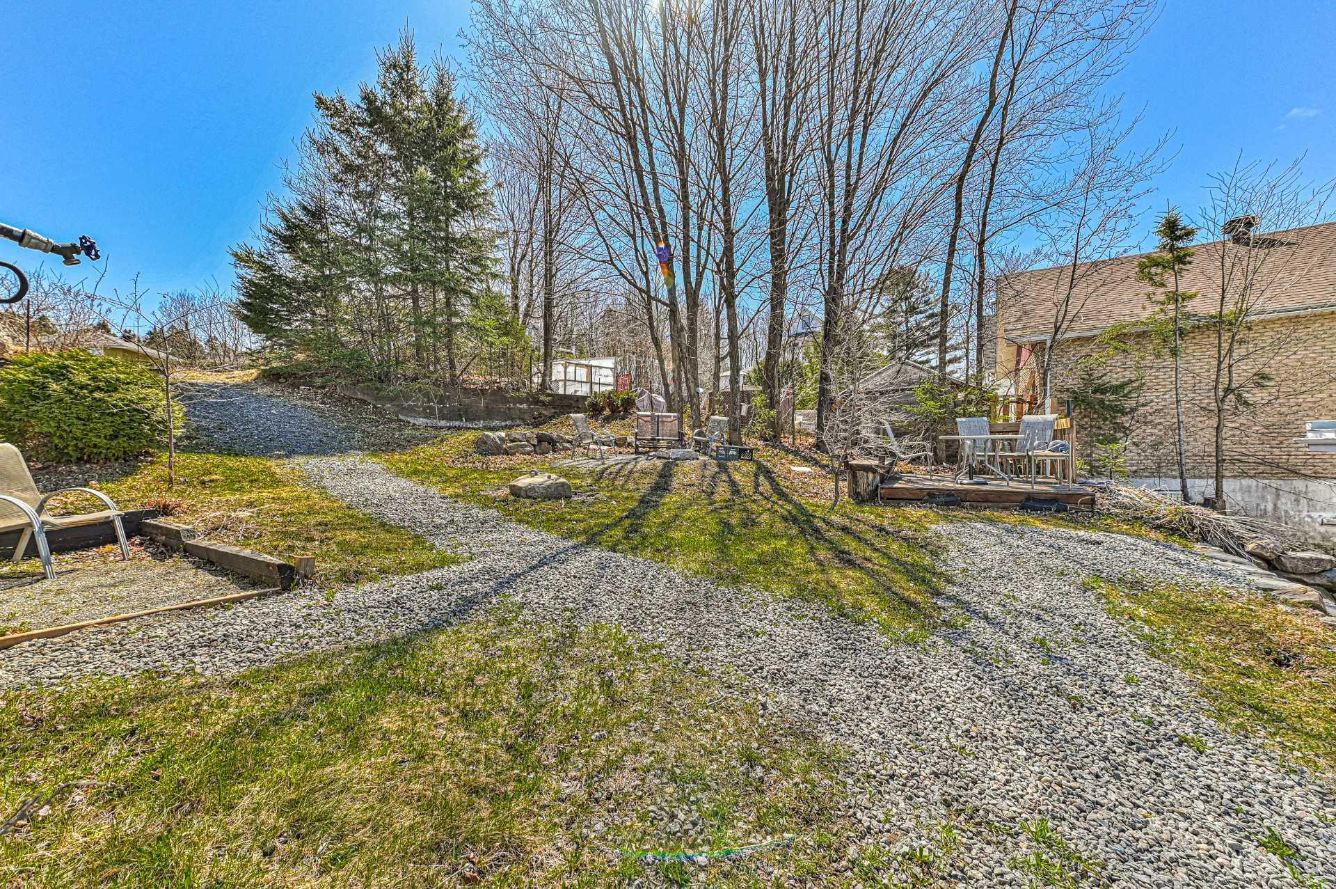 









1770


Rue Principale

,
Mont-Blanc,




QC
J0T2G0

