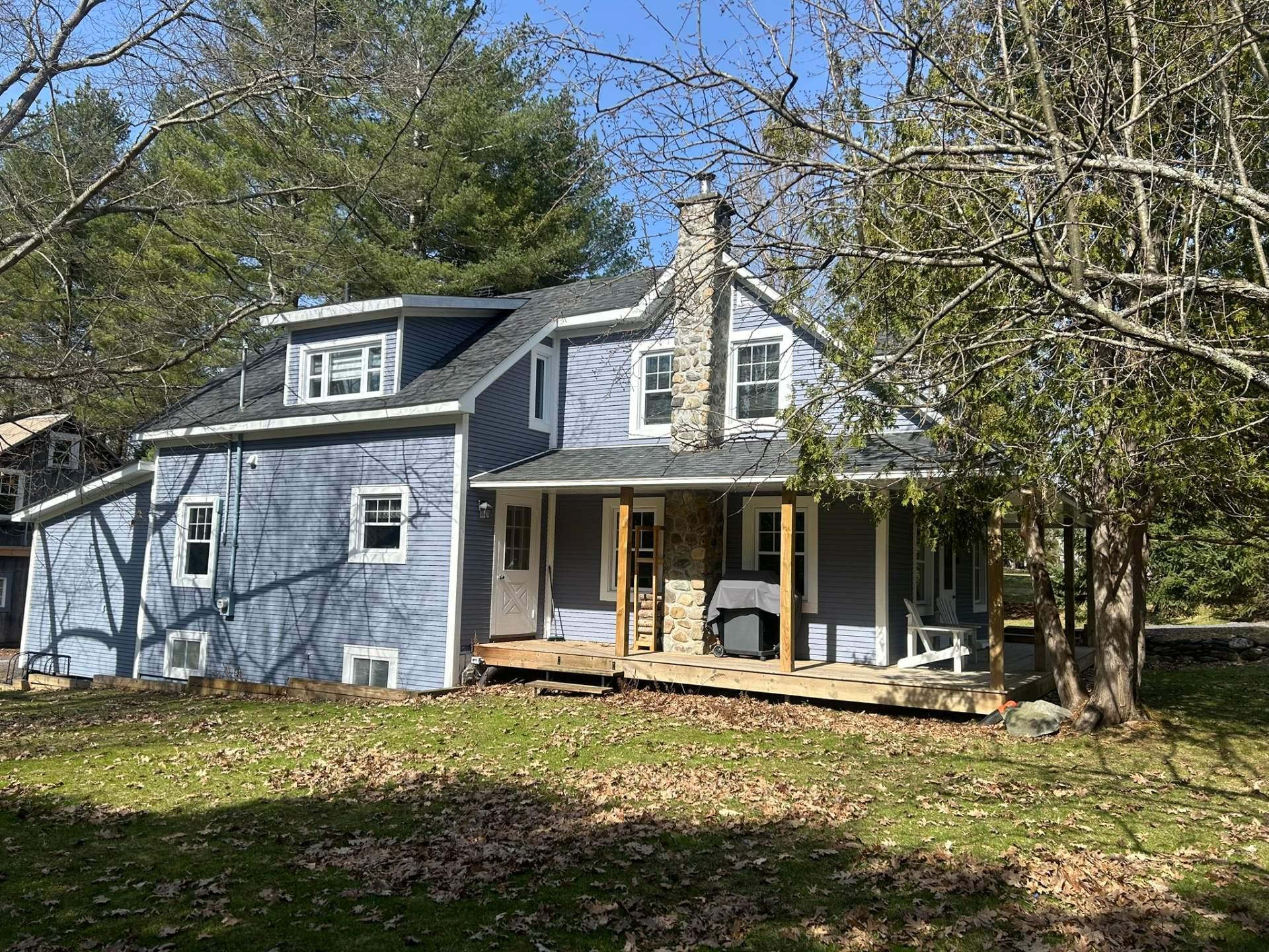 









65


Rue Victoria

,
Lac-Brome,




QC
J0E1V0


