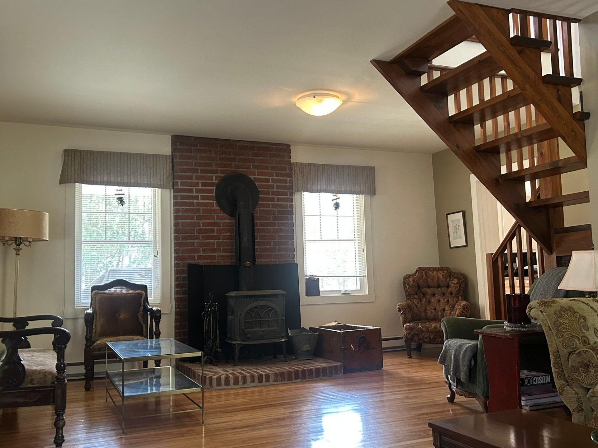 









65


Rue Victoria

,
Lac-Brome,




QC
J0E1V0

