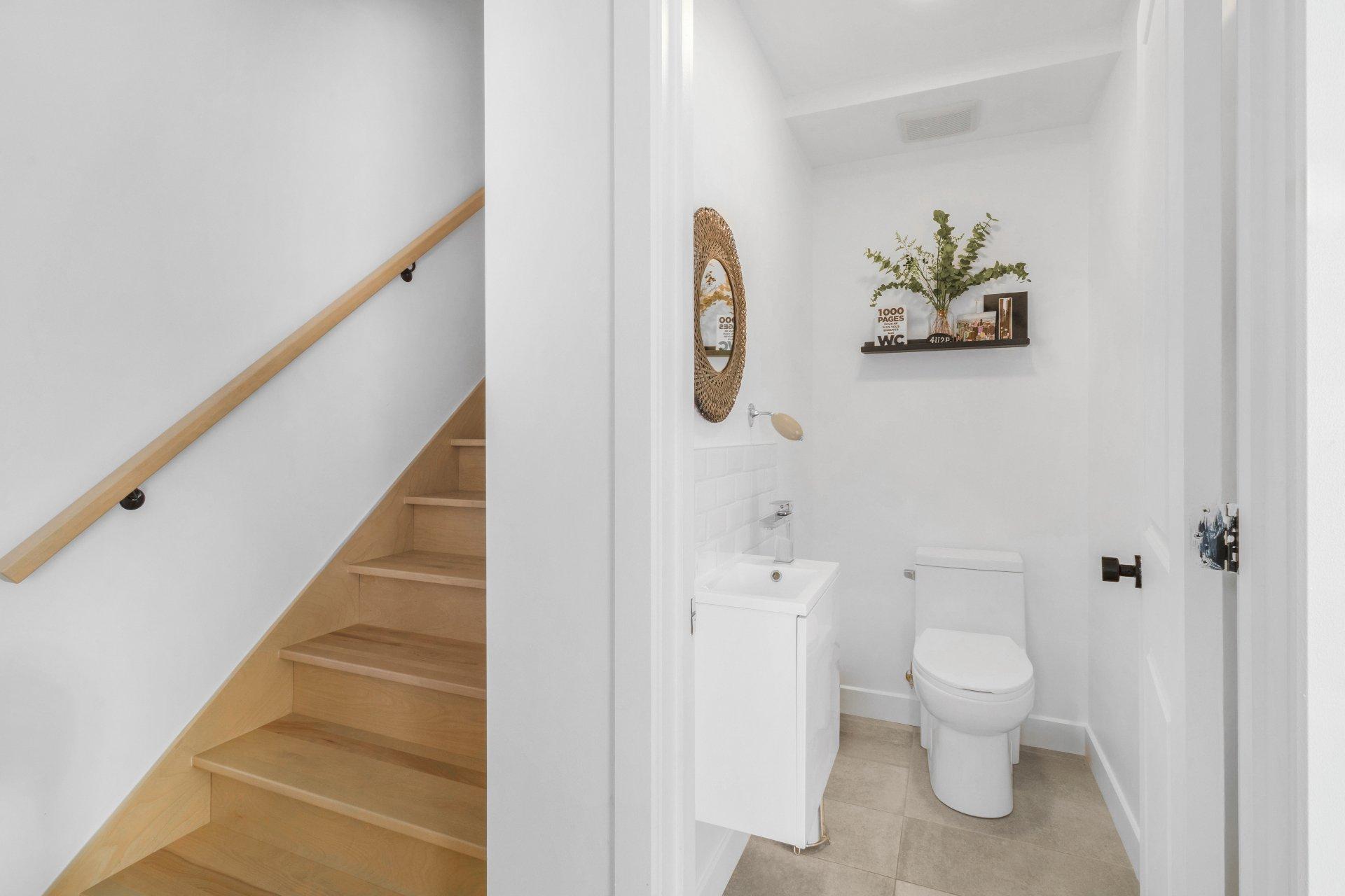 









22


Rue Picken

,
Waterloo,




QC
J0E2N0

