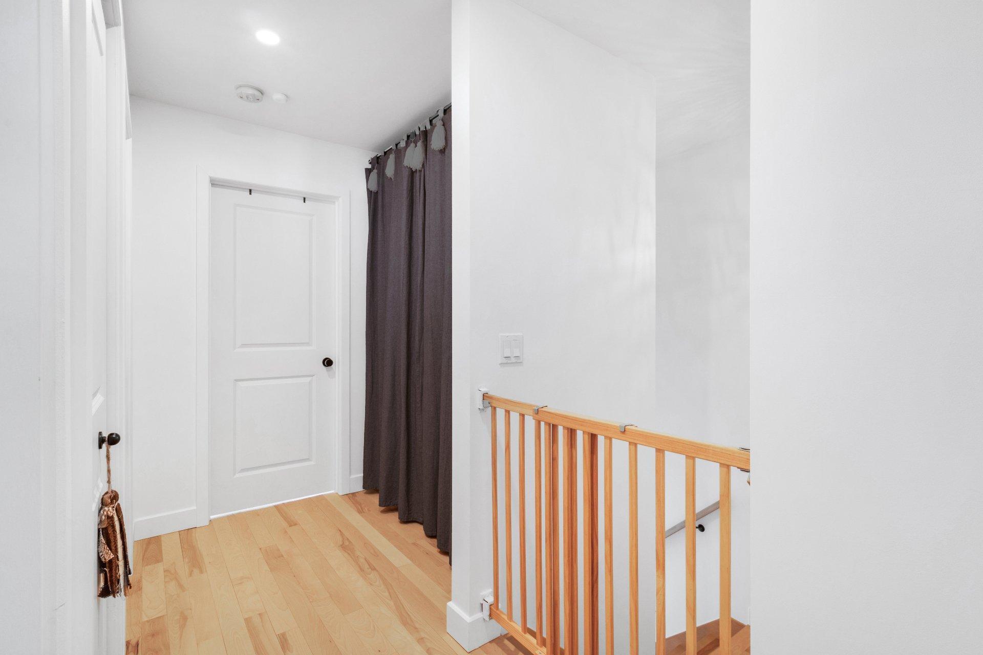 









22


Rue Picken

,
Waterloo,




QC
J0E2N0

