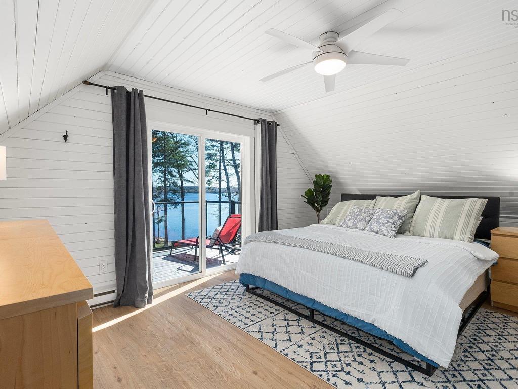 












96 Canyon Point

,
Falls Lake,




NS
B0N 2T0

