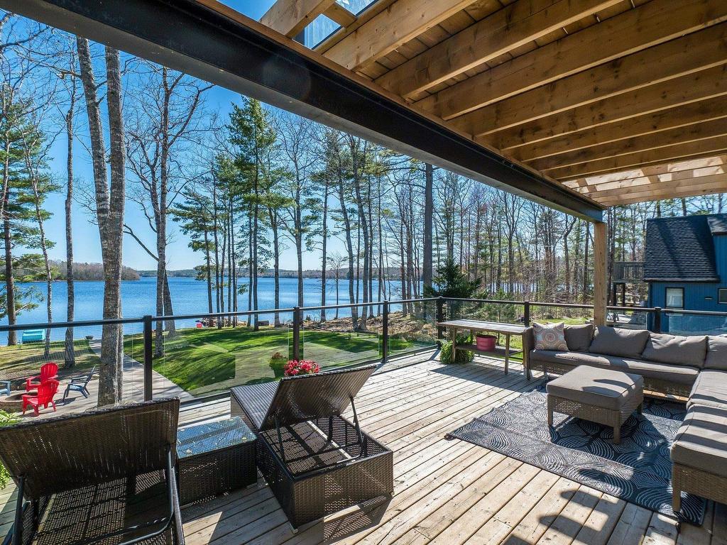 












96 Canyon Point

,
Falls Lake,




NS
B0N 2T0

