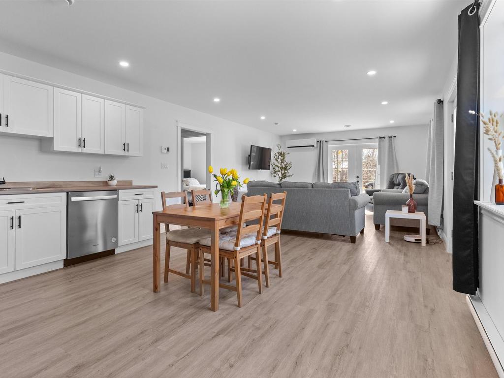 












734 St. Charles Road

,
St. Charles,




PE
C0A 2B0

