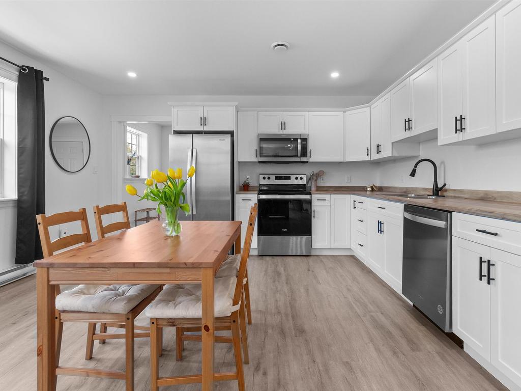 












734 St. Charles Road

,
St. Charles,




PE
C0A 2B0

