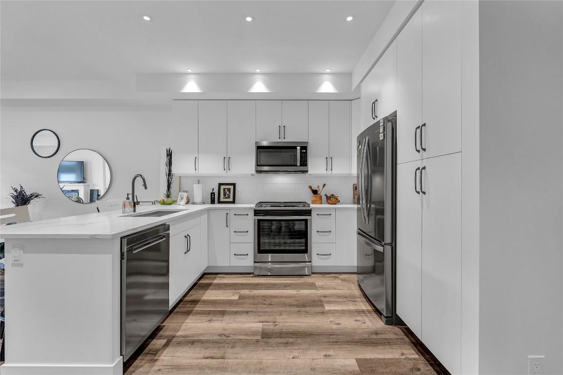 









110


Ellis

Street, 511,
Penticton,




BC
V2A 4L5

